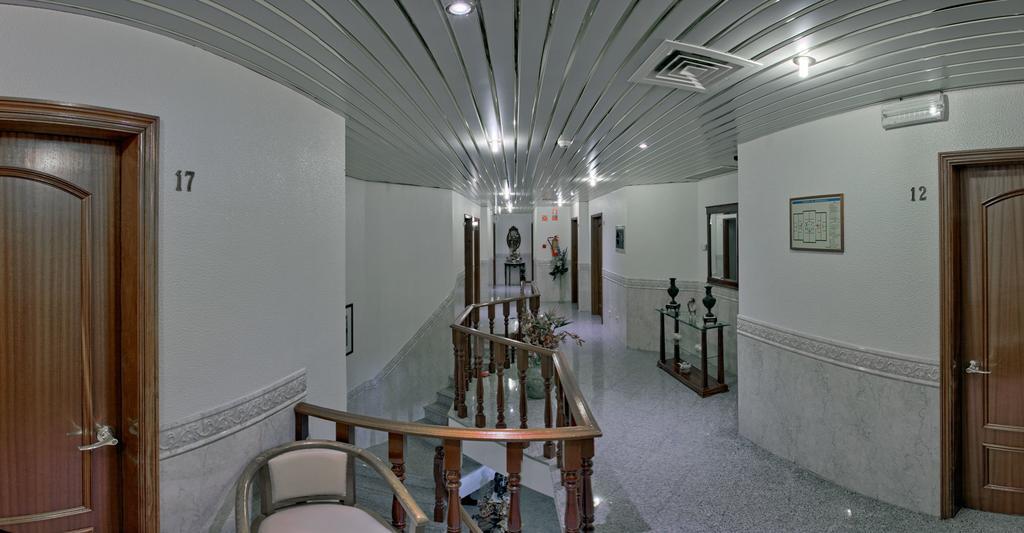 Residencial Santo Andre Barreiro (Setubal) Bagian luar foto
